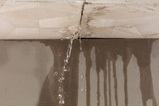 Professional Burst Pipe Cleanup technician working in Bowling Green, MD